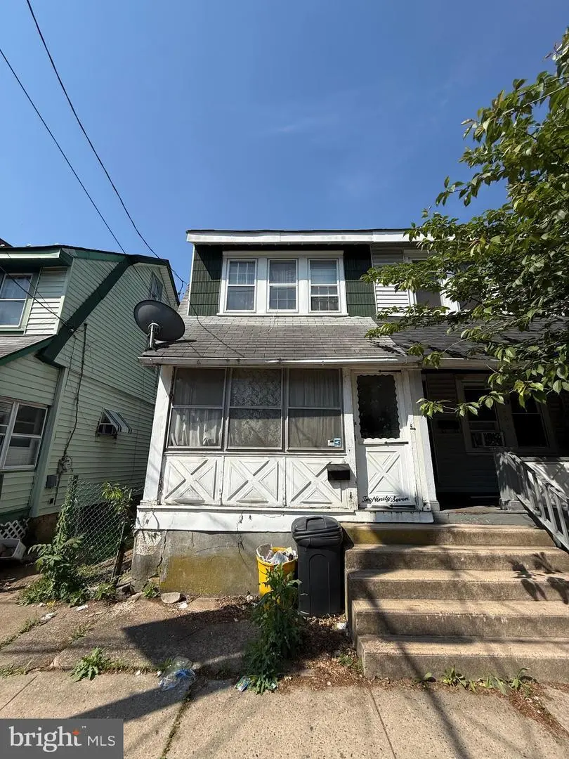 297 S Logan Ave