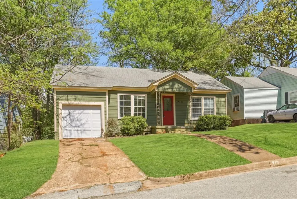 713 Highland Dr