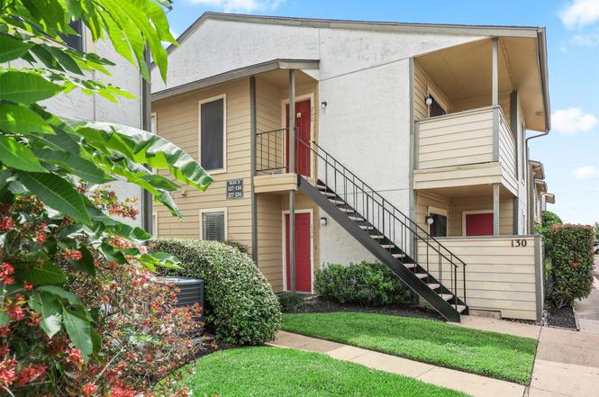 15534 Zabolio Dr #130