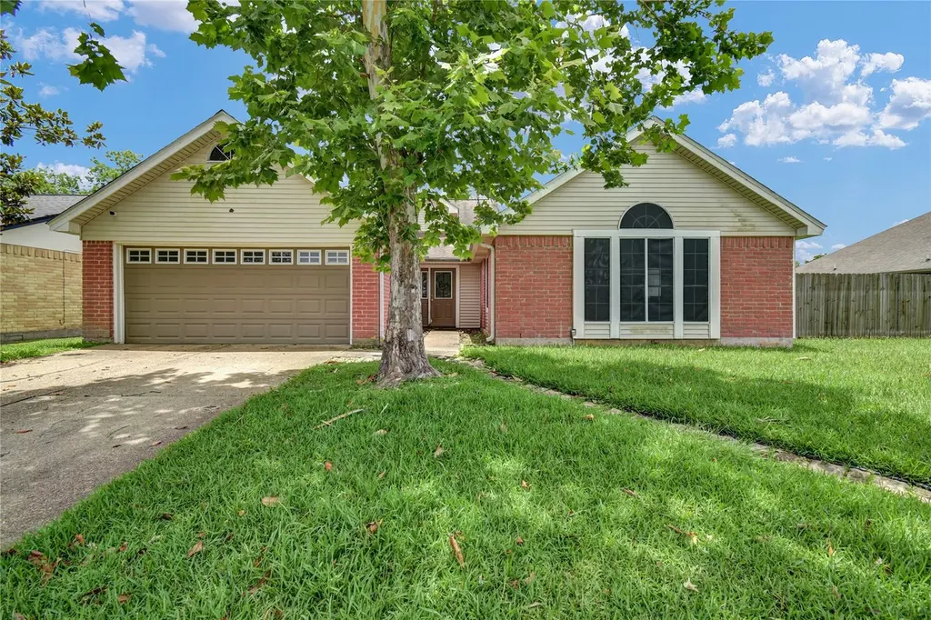 3 Chuckwagon Ct