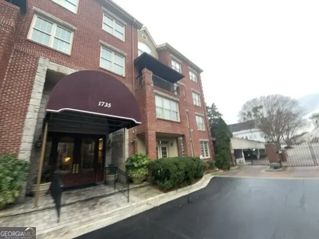 1735 Peachtree St NE #122