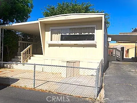 5711 Columbia #82