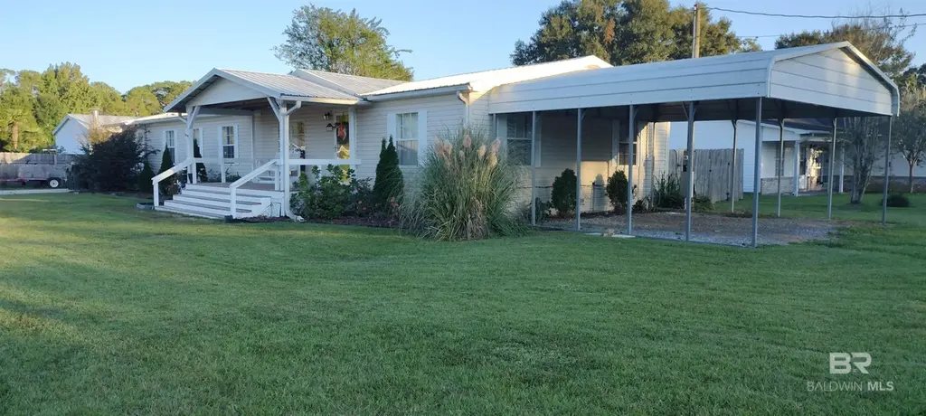1887 Suavez Dr