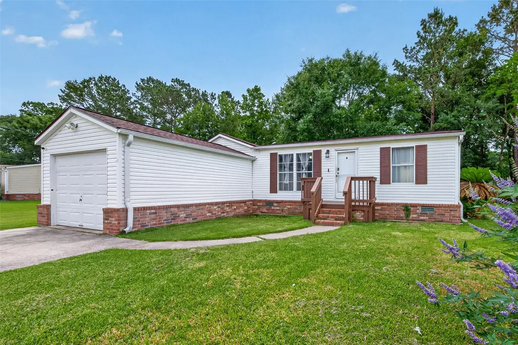 16572 River Ranch Dr
