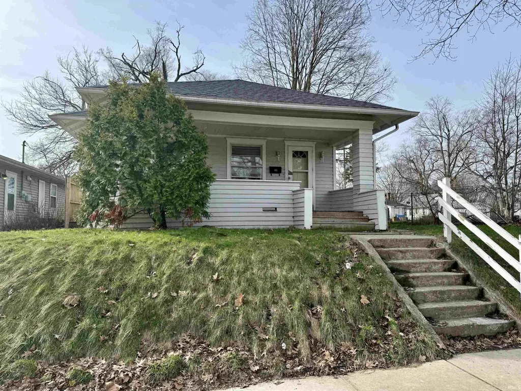 804 E Calvert St