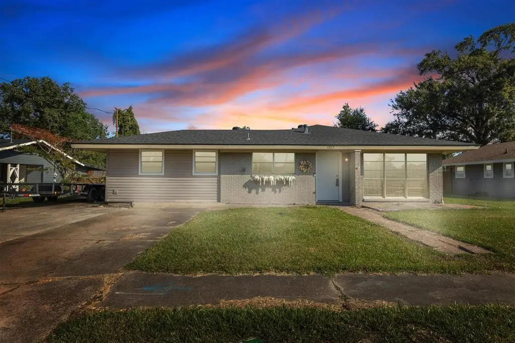 1002 Maria Dr