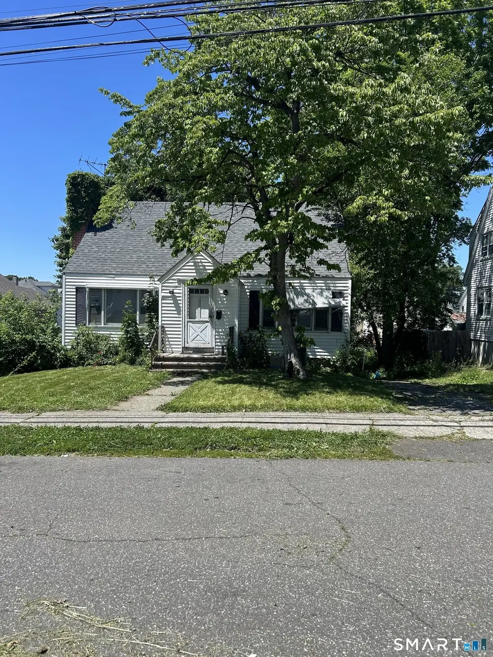 150 Norland Ave