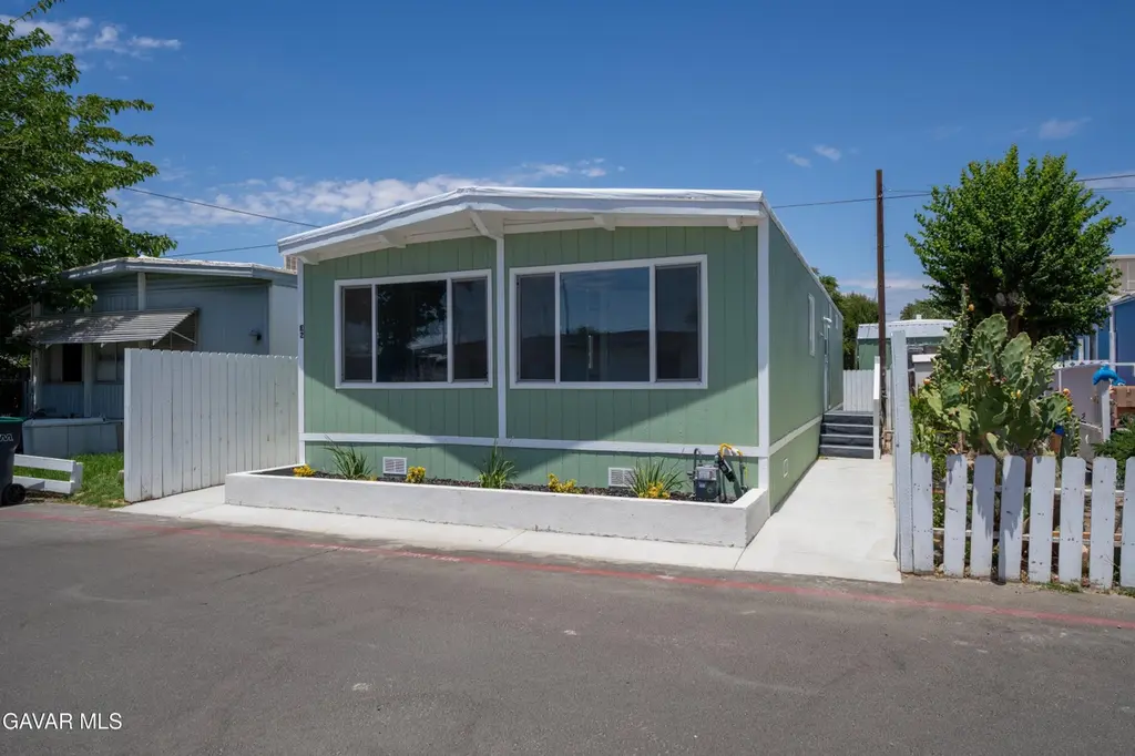 3157 E I Ave Unit E2
