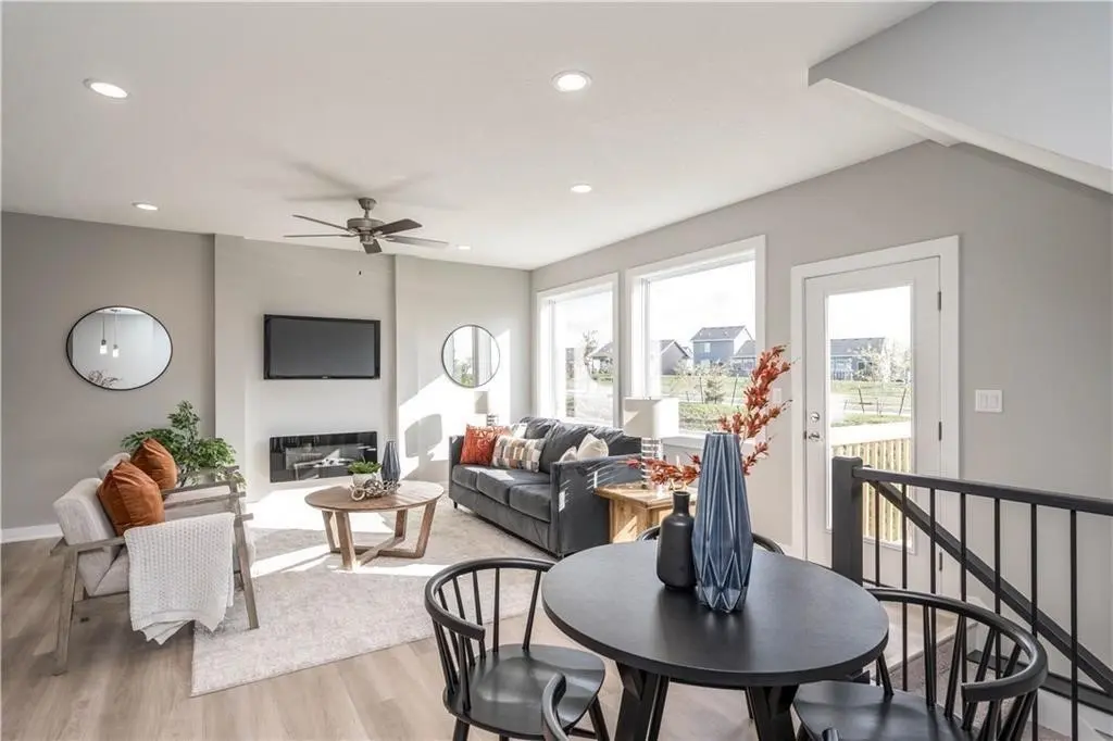 15303 Bellflower Ln