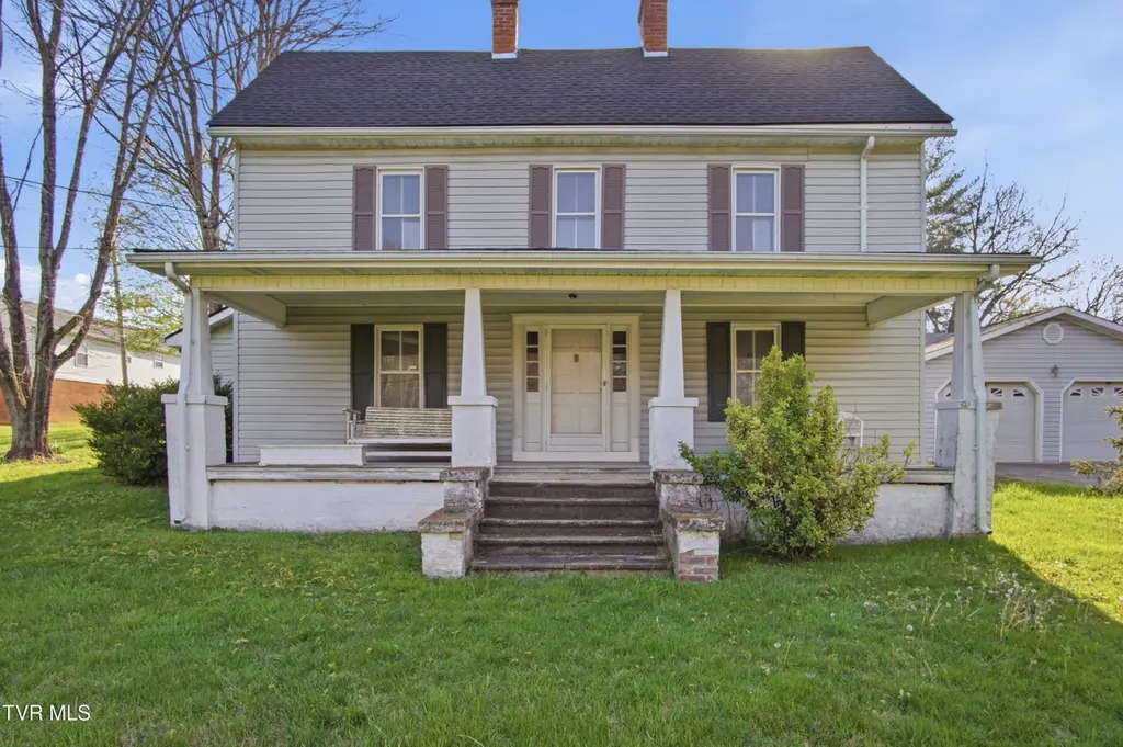 380 Oak Grove Rd