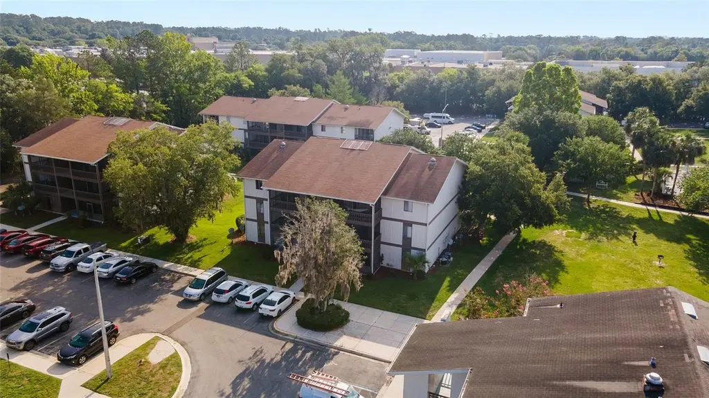 6519 W Newberry Rd #1211