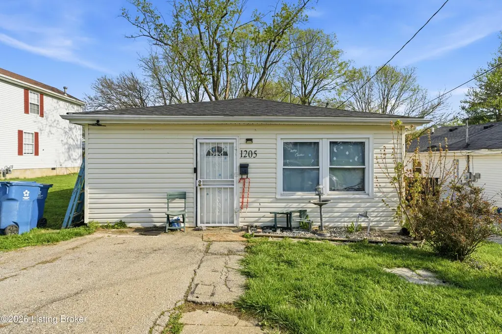 1205 High St