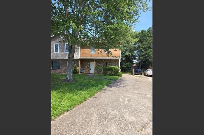 3542 Hopkins Ct