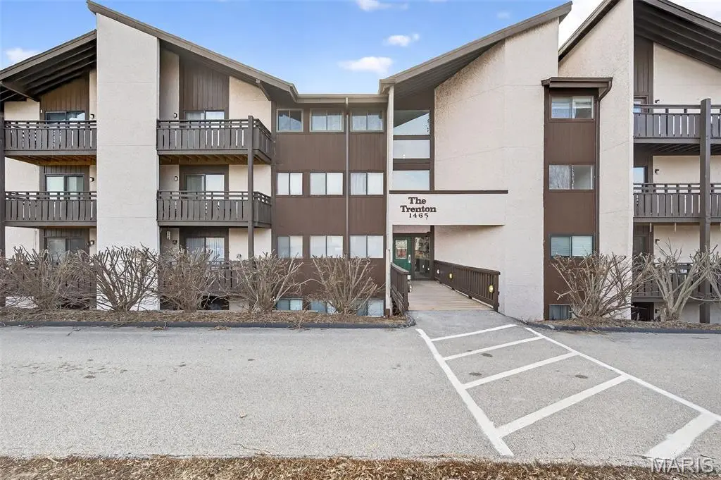 1465 Heritage Lndg #102