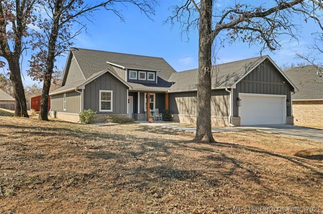 11845 Oak Ridge Dr