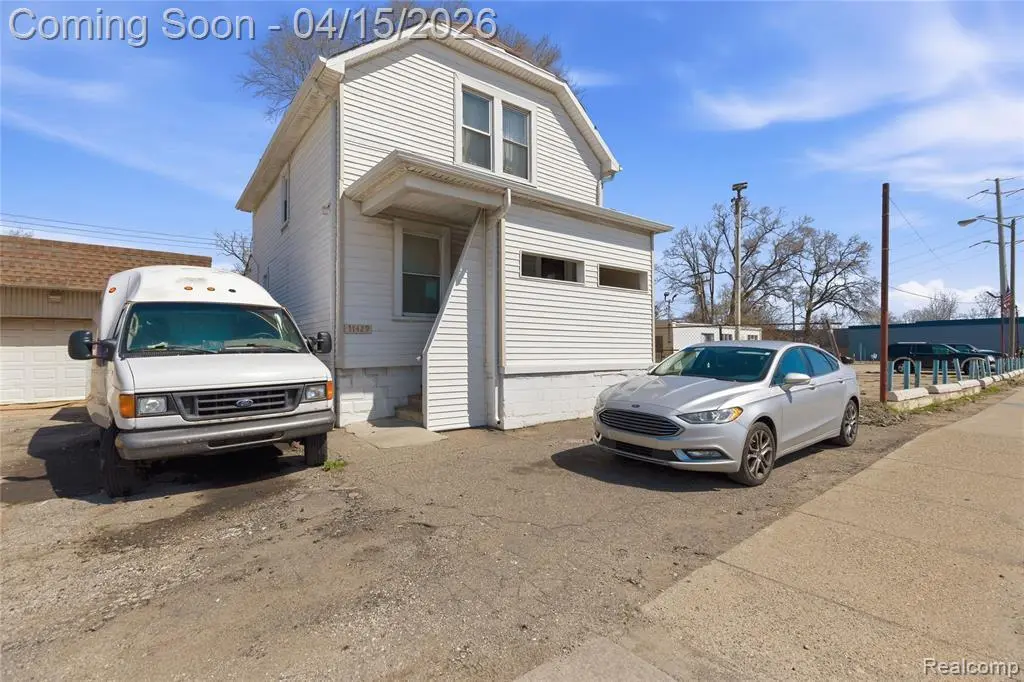 11429 E 8 Mile Rd