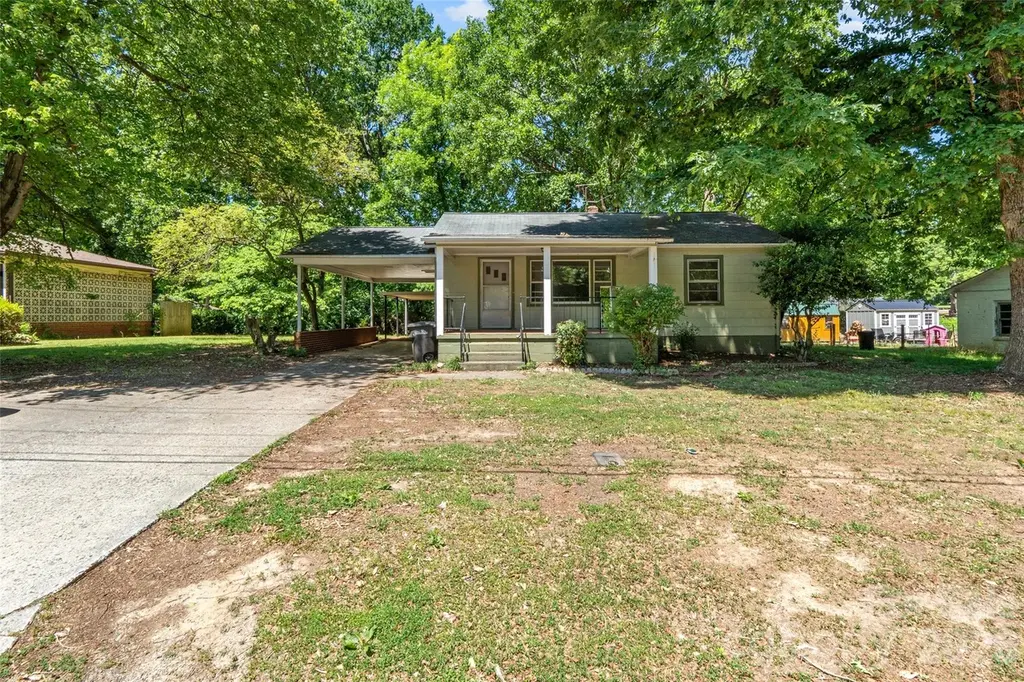 412 Eastside Dr