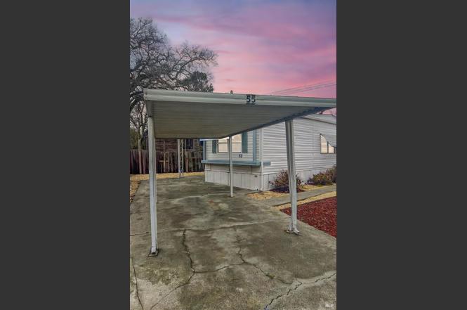55 Plymouth Way