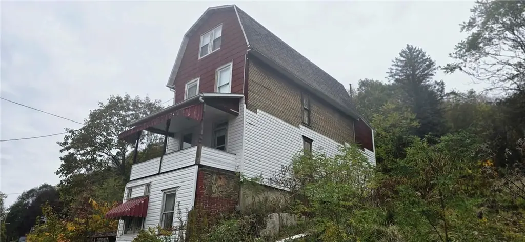 1134 Ridge Ave