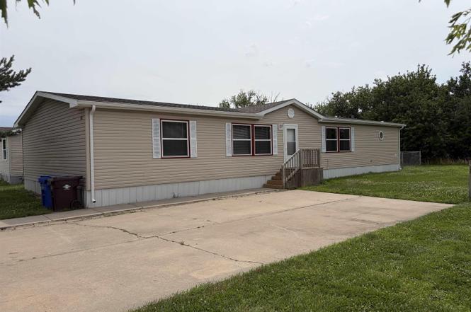 816 Deerfield Rd