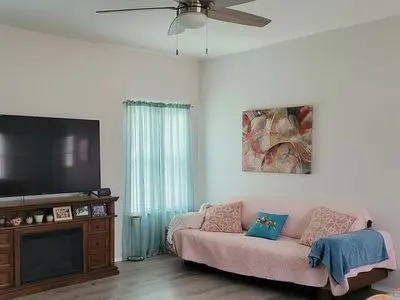 2001 Amber Skies Ave