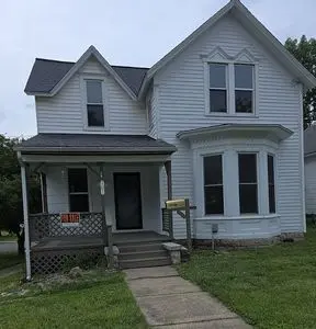 701 N Main St