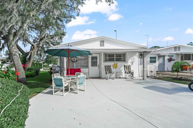 51 Woodruff Way