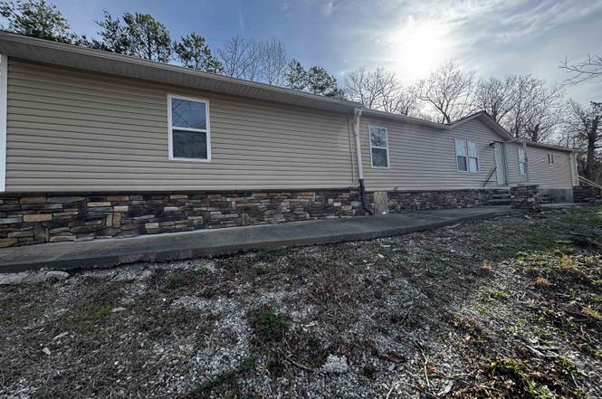 4636 ST RT 5 Rte