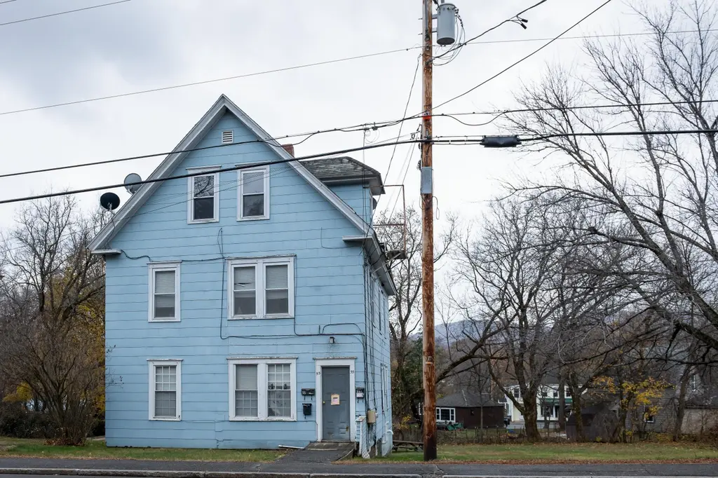 55 Roxbury Rd