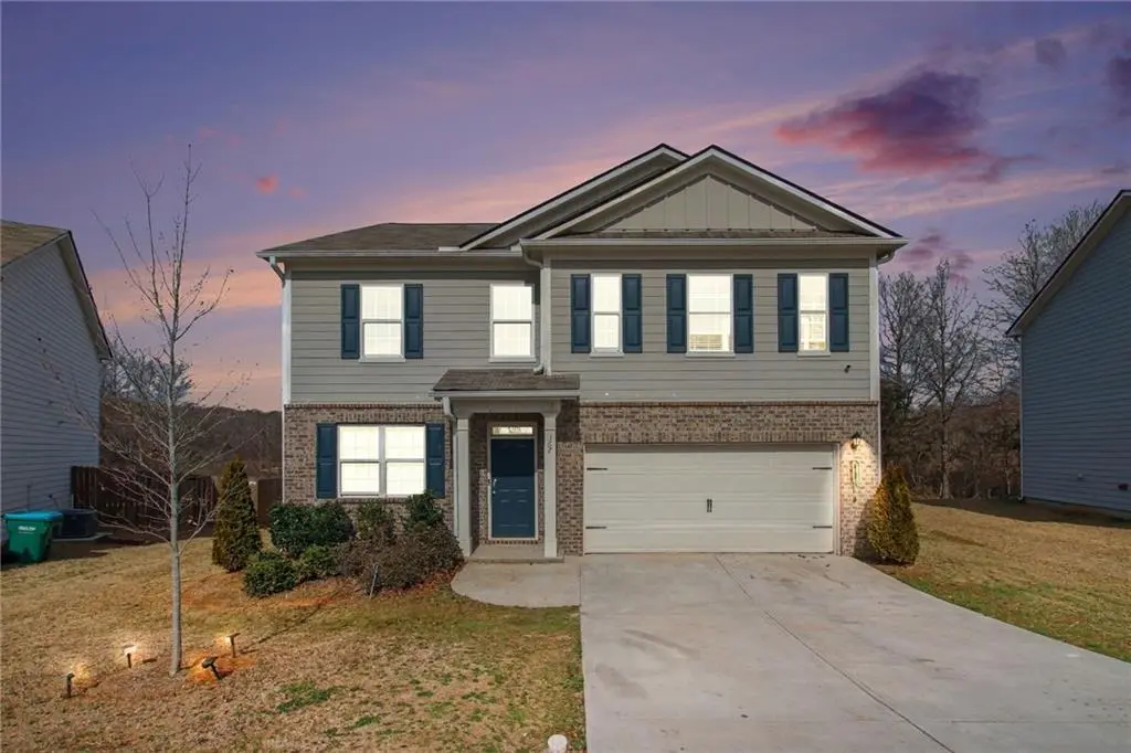 367 Hughes Ln