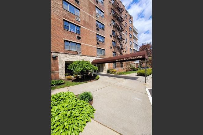 89-40 155th Ave Unit 3B