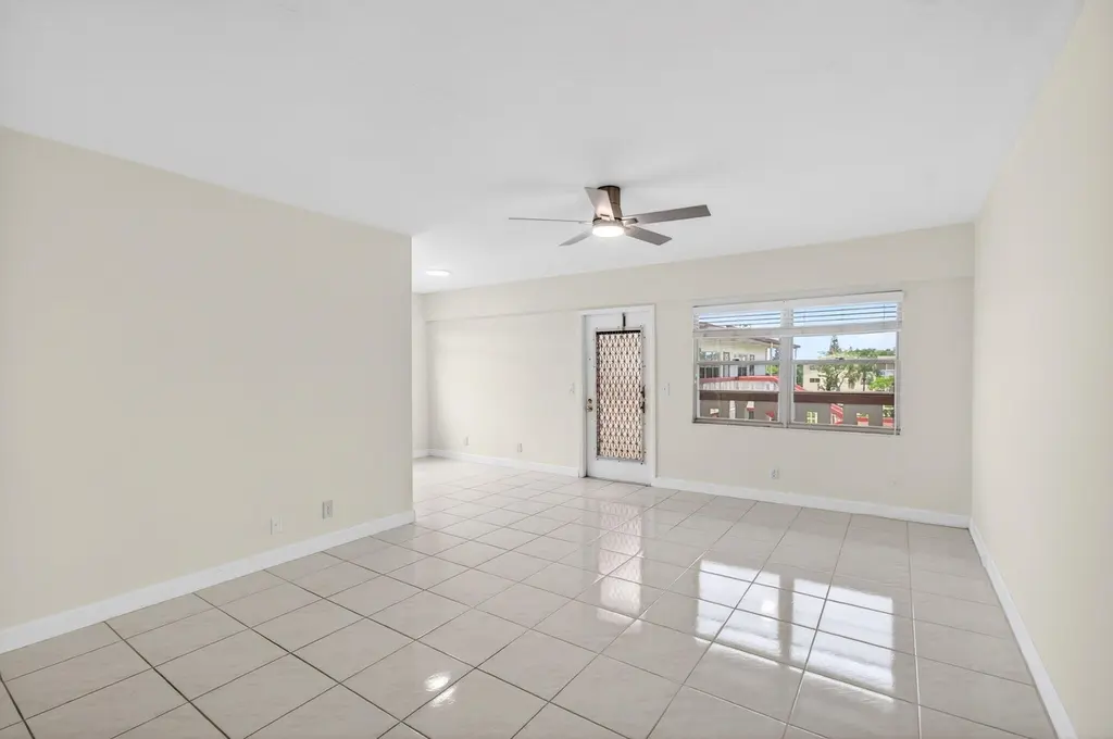 374 Brighton I #374