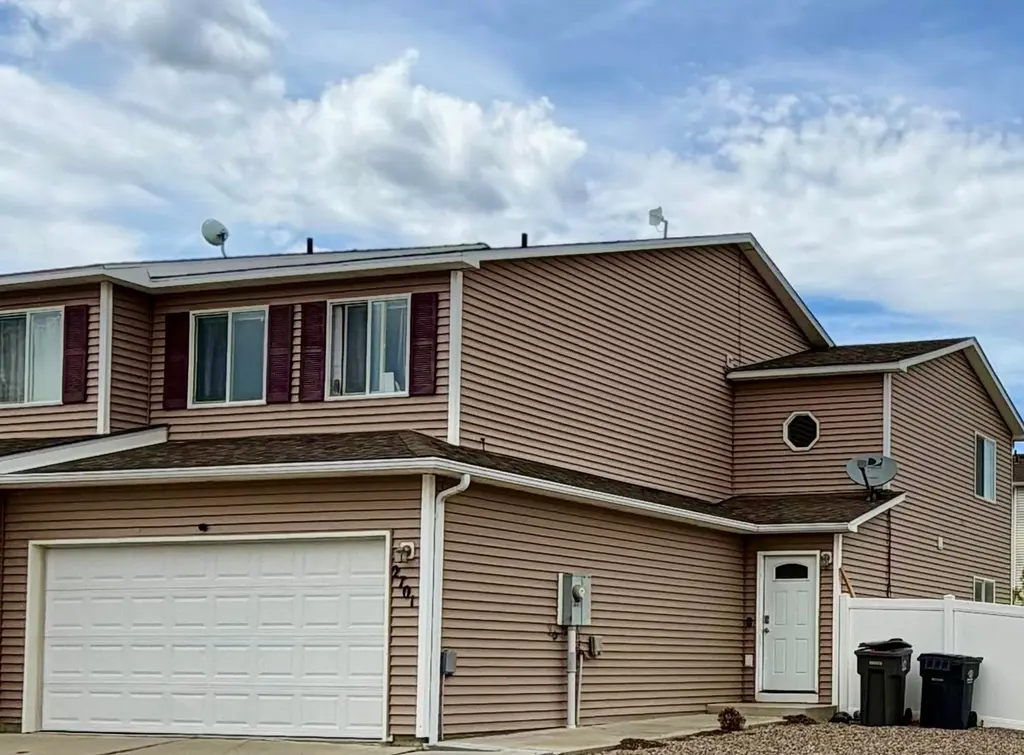2701 Bastion Dr