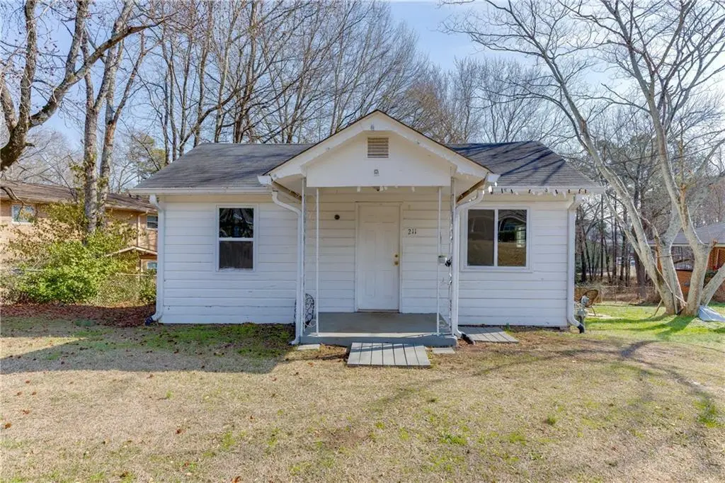 211 Stone Mountain St