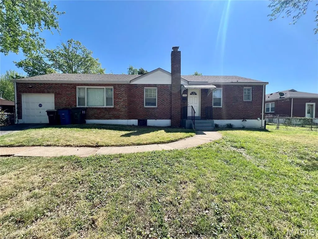 106 Henquin Dr
