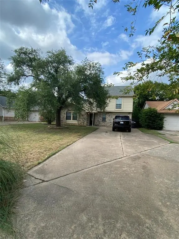 6722 Oriole Ct