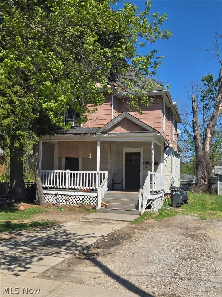 1006 Middle Ave