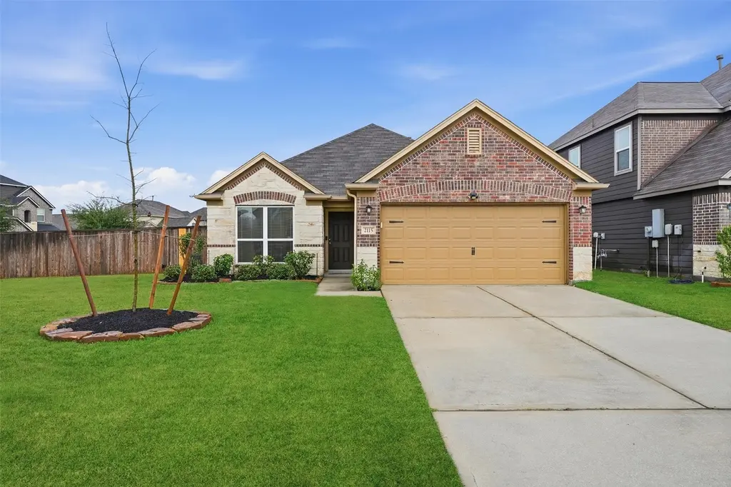 2115 Pacific Loon Ln