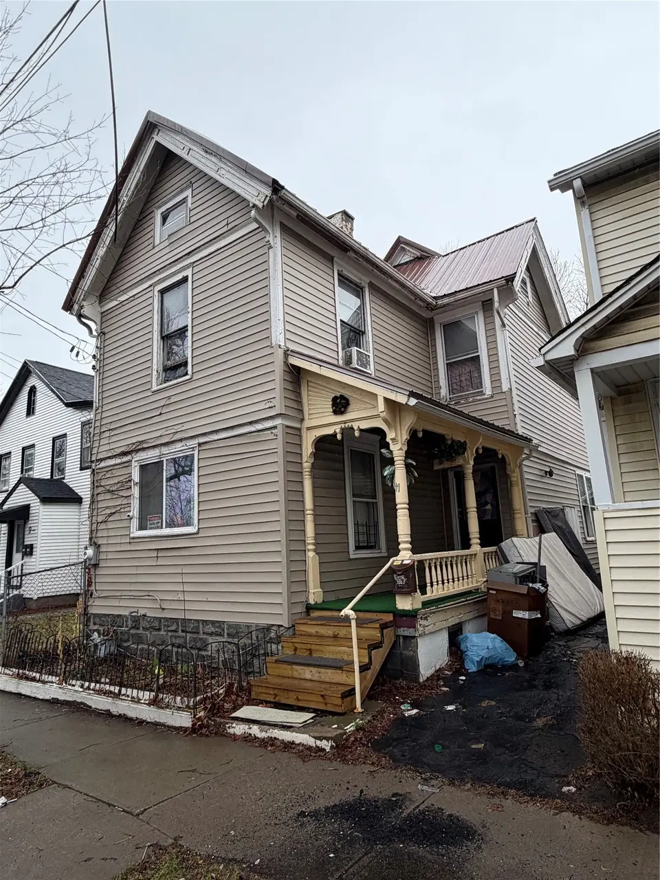 11 Rutherford St