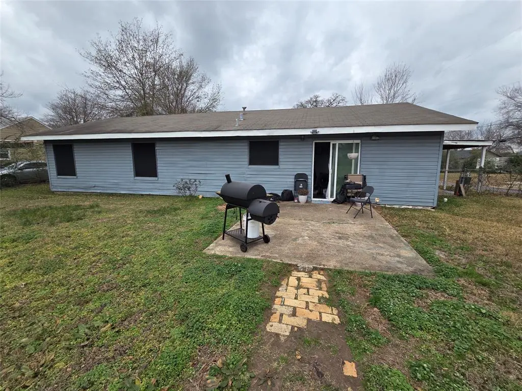 124 Foscue St