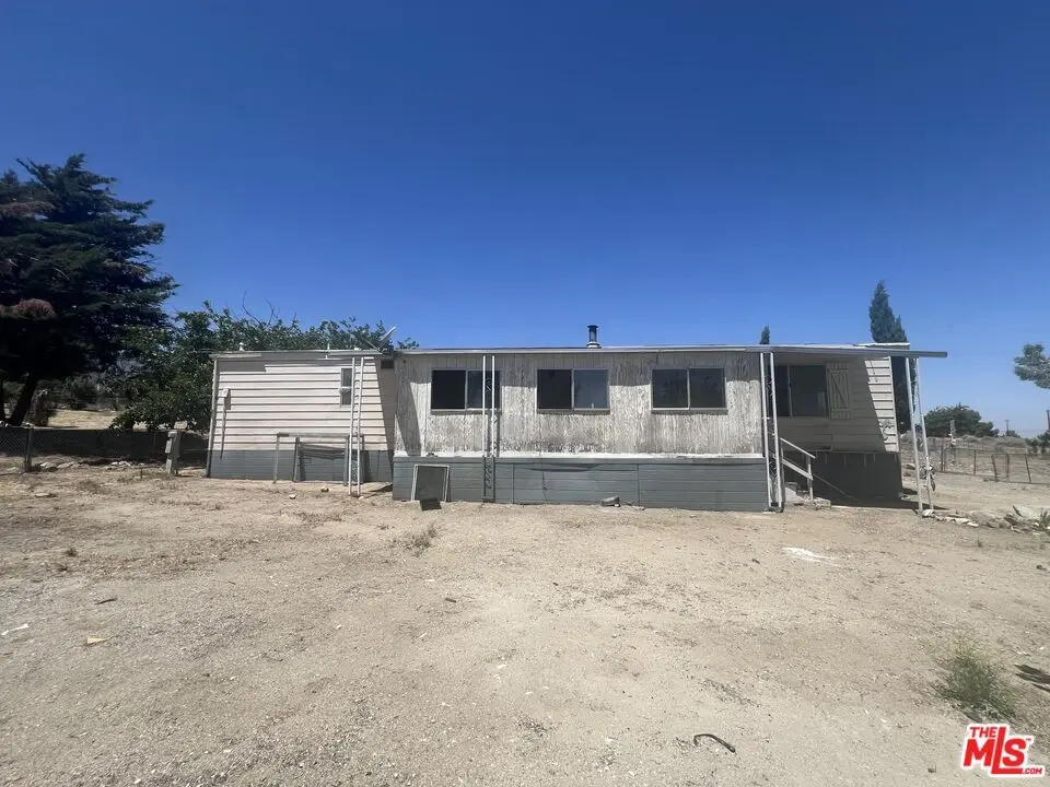 9574 Via Verde Ave