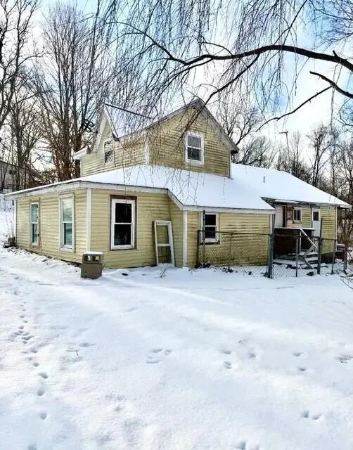 216 Crane St