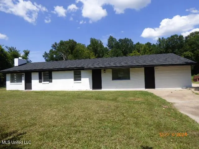 1049 Johnson Ln