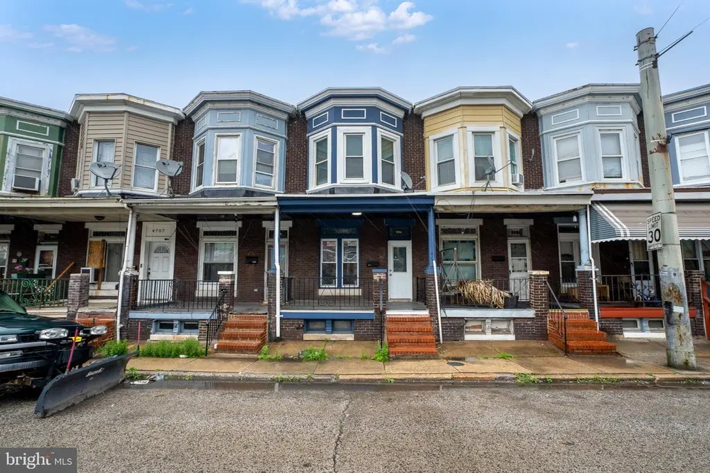 4711 Pennington Ave