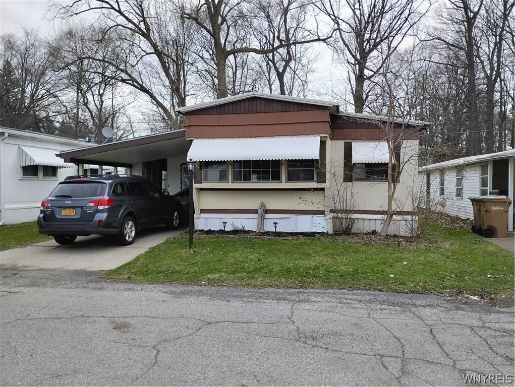 53 Carefree Ln