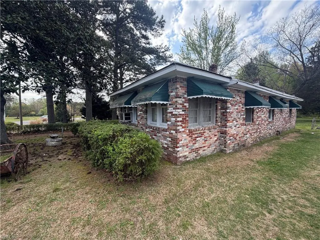1033 Pitchkettle Rd