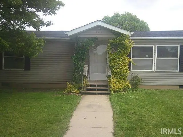 503 S 1st St