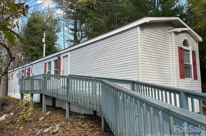 572 Blue Ridge Gem Stone Rd
