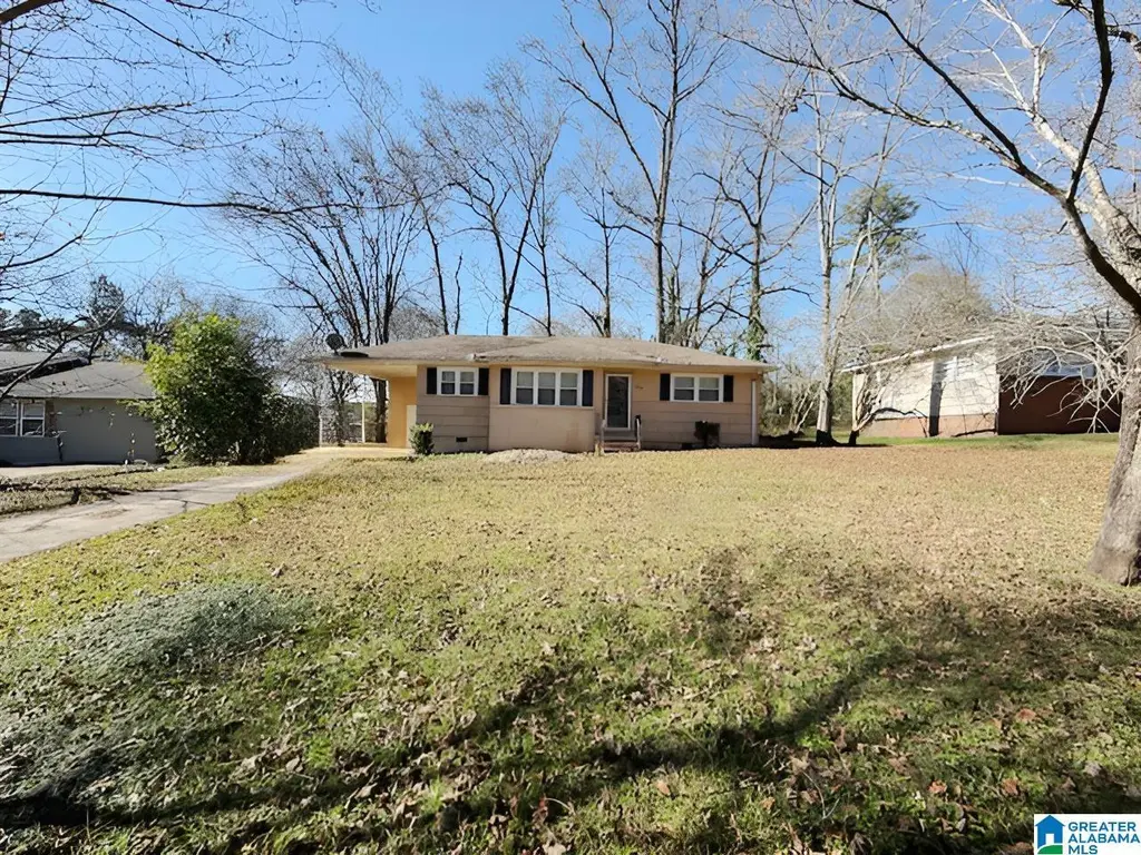 1124 Dogwood Ln