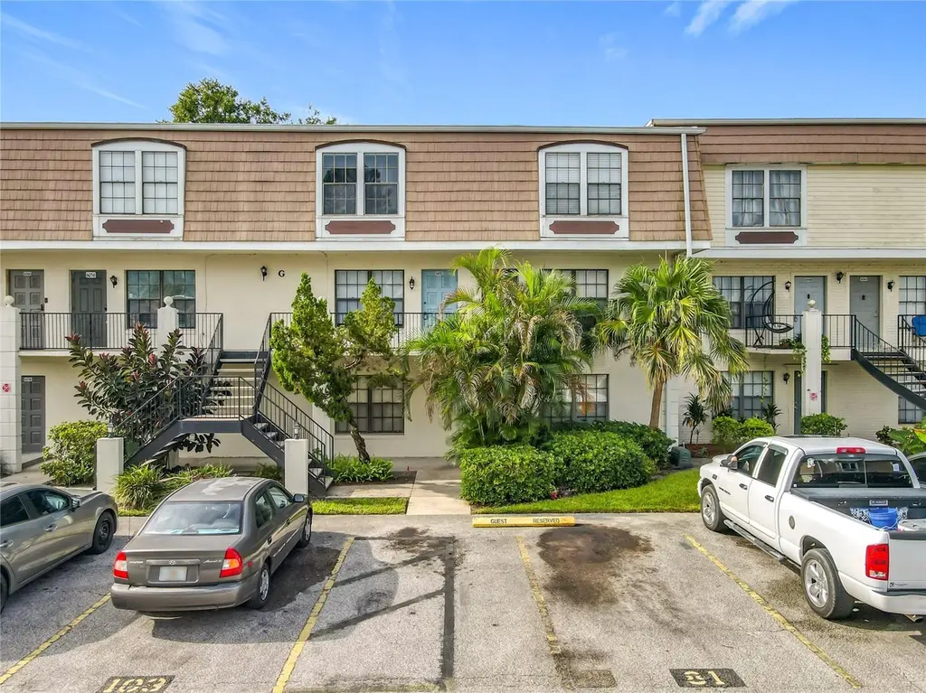 6034 Village Cir Unit GE